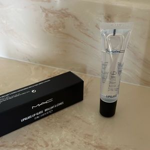 MAC lipgloss clear
